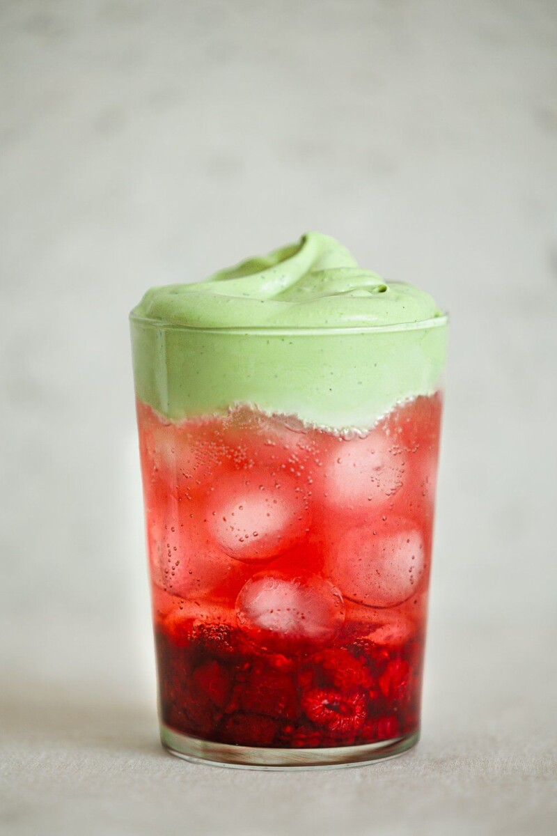 Thé matcha glacé verre