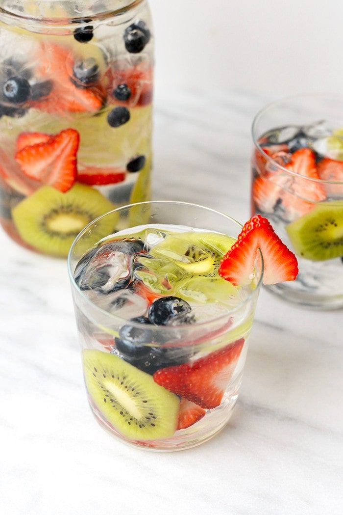 Eau infusée fruits frais