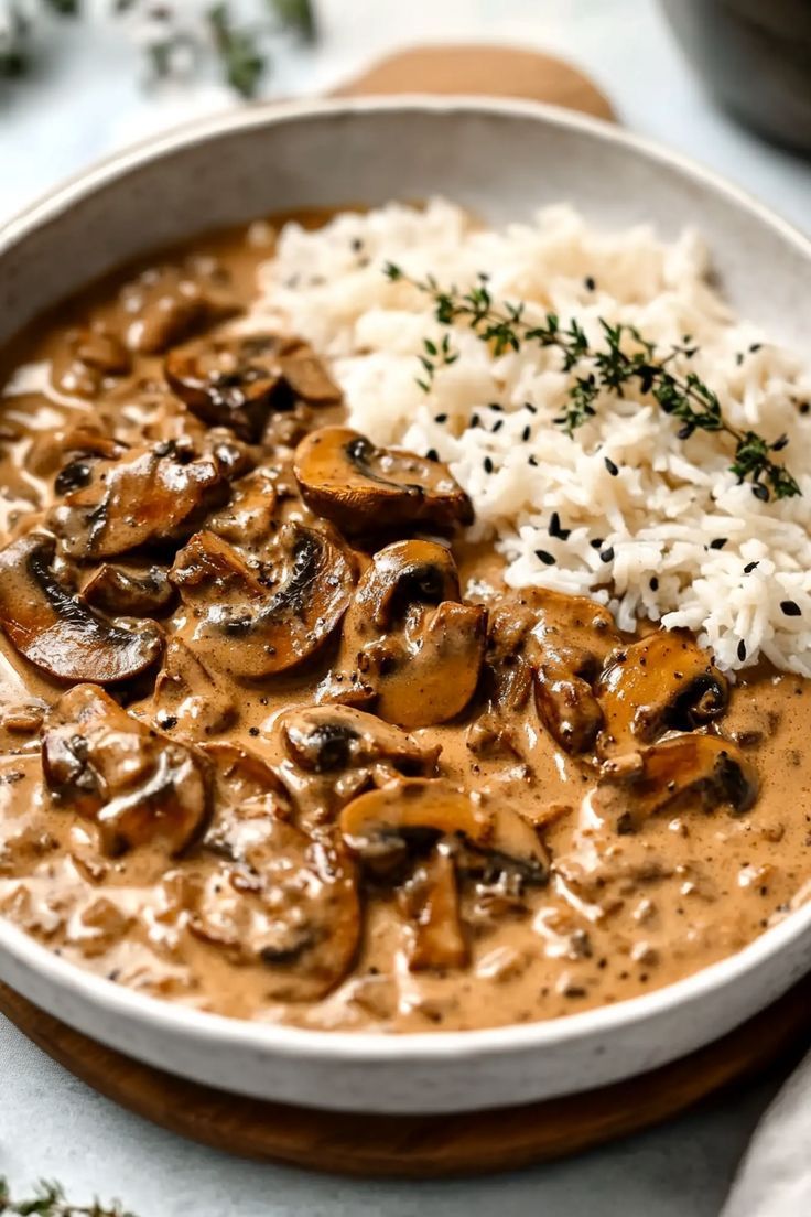Plat de pâte végétarienne