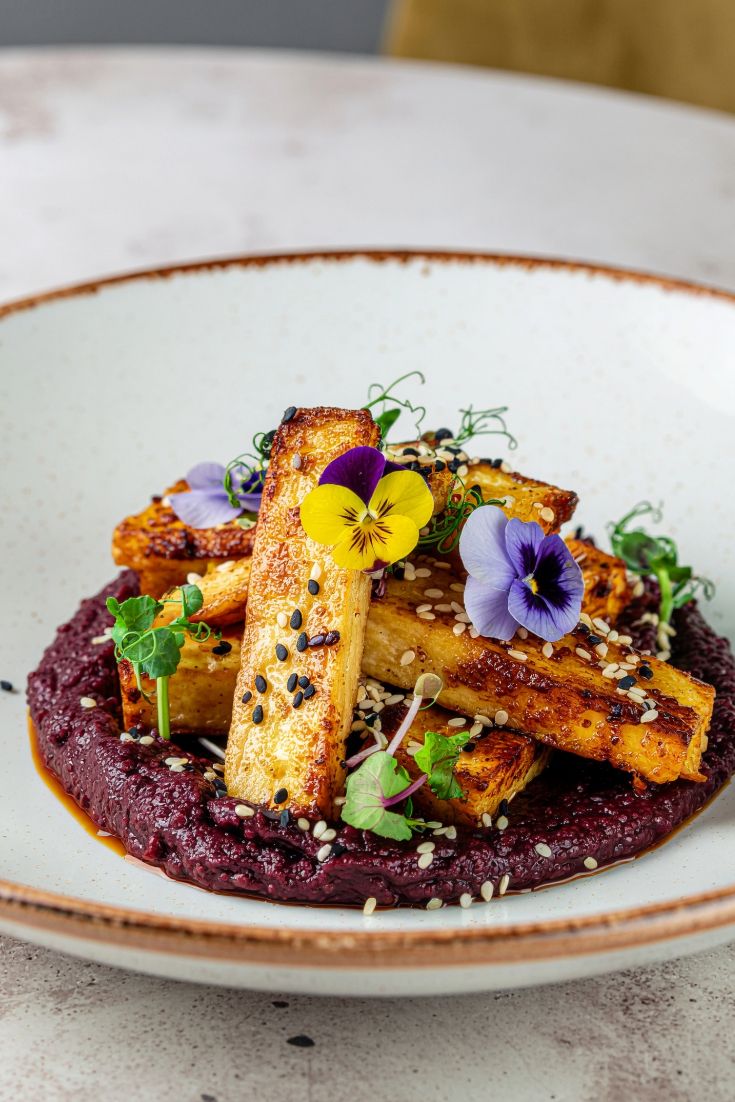Plat végétarien gastronomique
